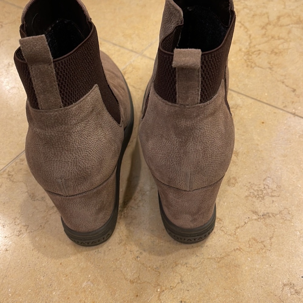 Aquatalia ankle boots taupe 11 Claire pebbled suede - Picture 5 of 7